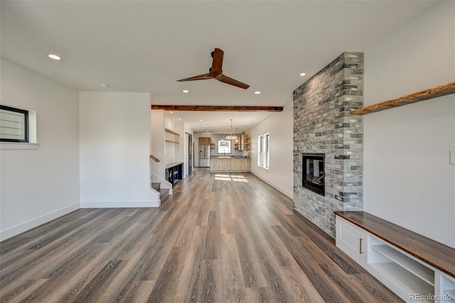 Image 27 of a home in .