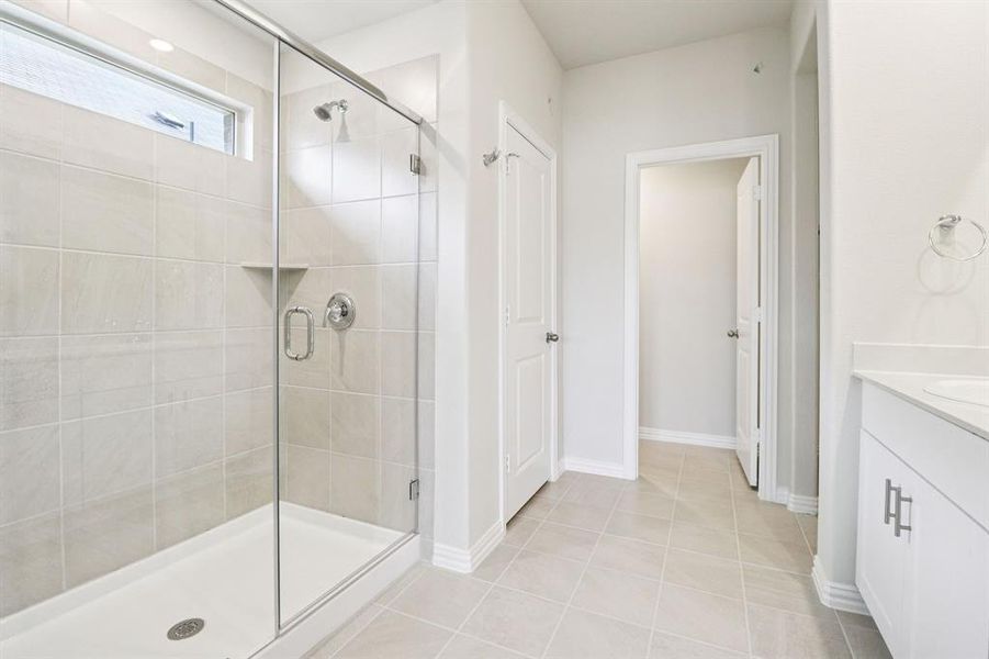 Furnished interior view inside a new home in Trails of Lavon - Signature Series, Lavon (Image 12). Furnished interior view inside a new home in Trails of Lavon - Signature Series, Lavon (Image 12).