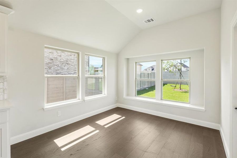 Spacious, unfurnished interior of a new home in Painted Tree Woodland District 50, McKinney (Image 31). Spacious, unfurnished interior of a new home in Painted Tree Woodland District 50, McKinney (Image 31).