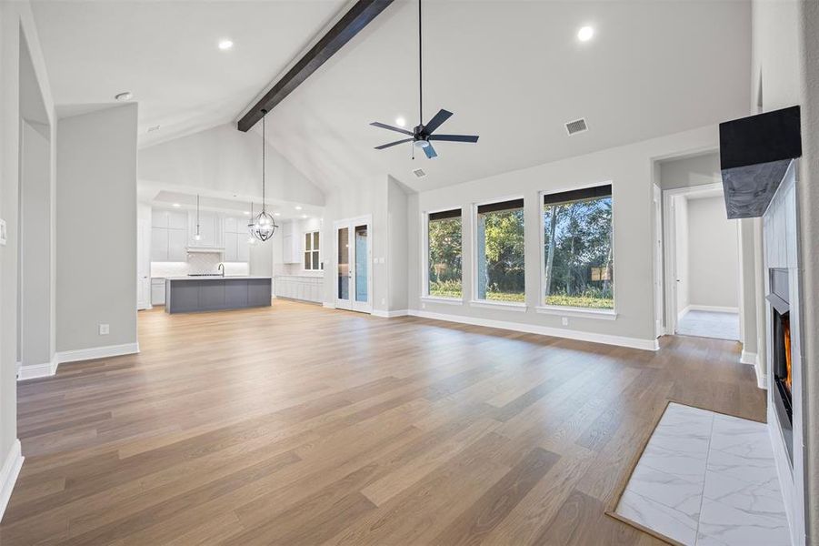 Spacious, unfurnished interior of a new home in Waterfall Ranch - 1 Acre Lots, Waxahachie (Image 21). Spacious, unfurnished interior of a new home in Waterfall Ranch - 1 Acre Lots, Waxahachie (Image 21).