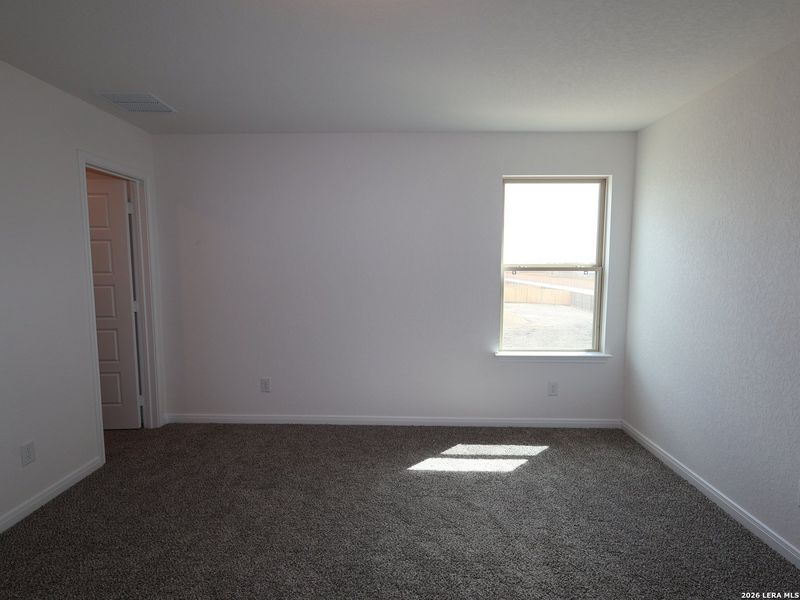 Spacious, unfurnished interior of a new home in Park Place, New Braunfels (Image 24). Spacious, unfurnished interior of a new home in Park Place, New Braunfels (Image 24).