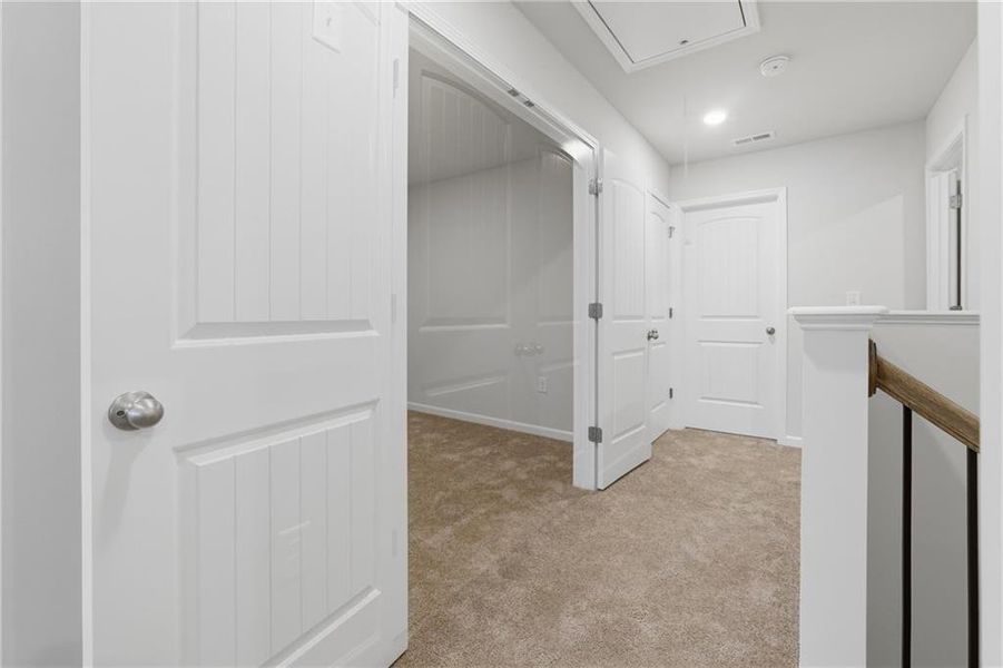 Spacious, unfurnished interior of a new home in Concord Oaks, Powder Springs (Image 12). Spacious, unfurnished interior of a new home in Concord Oaks, Powder Springs (Image 12).