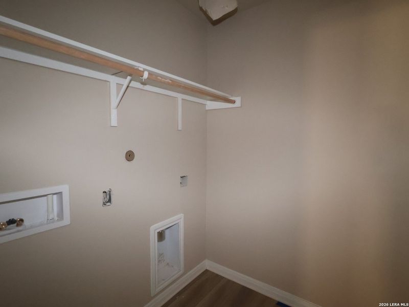 Spacious, unfurnished interior of a new home in Agave, San Antonio (Image 19). Spacious, unfurnished interior of a new home in Agave, San Antonio (Image 19).