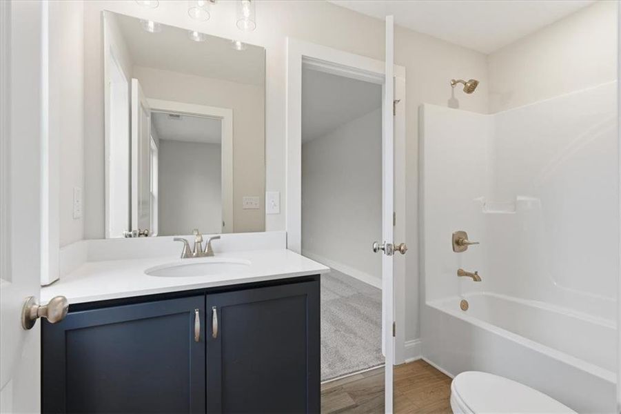 Furnished interior view inside a new home in , Dallas (Image 9).