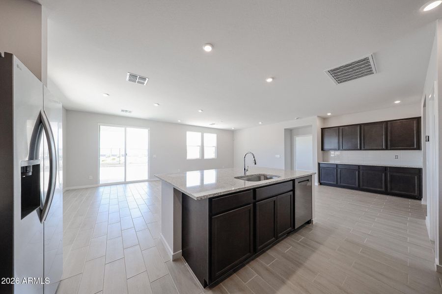 _Willow_Lot-02_Carlsbad_New-Ranch_Style_