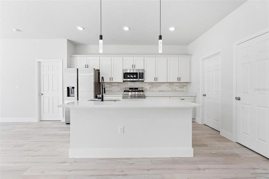 Furnished interior view inside a new home in , Ocala (Image 7).