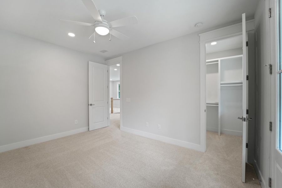 Spacious, unfurnished interior of a new home in , Johns Island (Image 39).