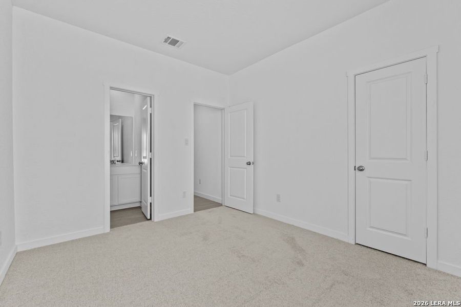 Spacious, unfurnished interior of a new home in Brookmill, San Antonio (Image 30). Spacious, unfurnished interior of a new home in Brookmill, San Antonio (Image 30).