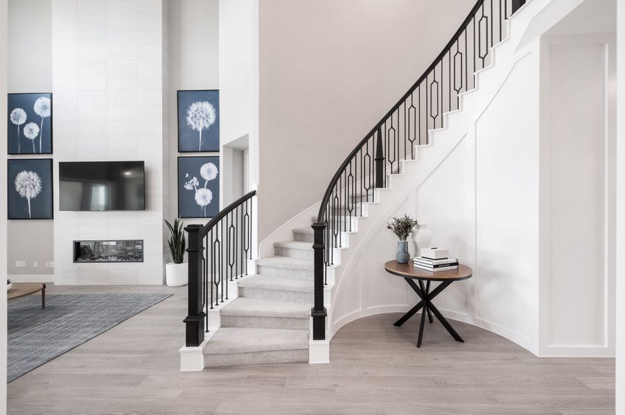 Representative furnished interior of a home built from the Verdin by Tri Pointe Homes in Pecan Ridge, Fulshear (Image 32).