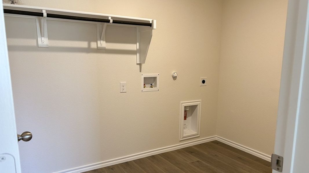 Spacious, unfurnished interior of a new home in Northspur, Terrell (Image 11). Spacious, unfurnished interior of a new home in Northspur, Terrell (Image 11).
