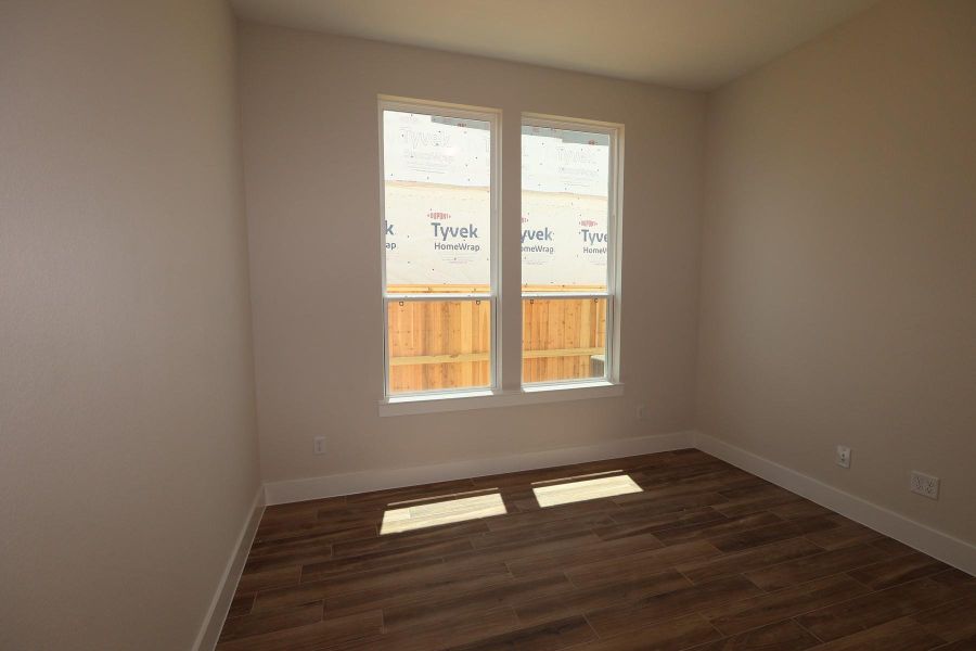 Spacious, unfurnished interior of a new home in Dunham Pointe, Cypress (Image 5).