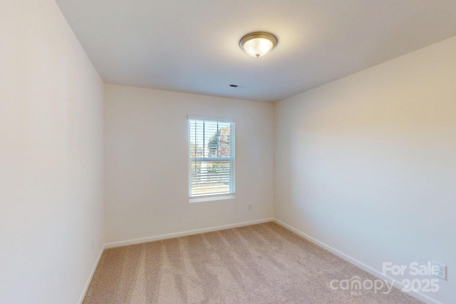 Secondary bedroom Secondary bedroom