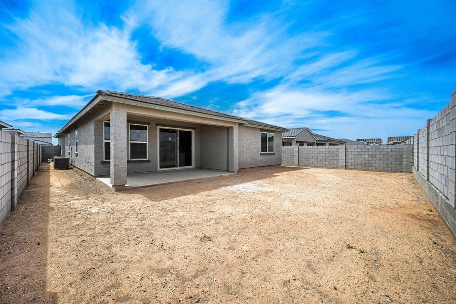 New Home in San Tan Valley, AZ.  - Slide 32