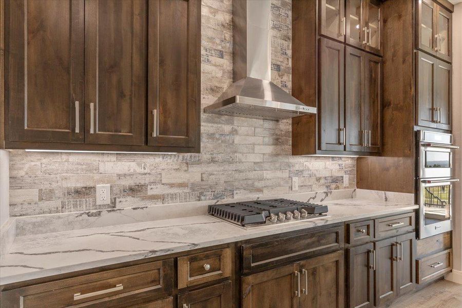 Furnished interior view inside a new home in , Bastrop (Image 10).