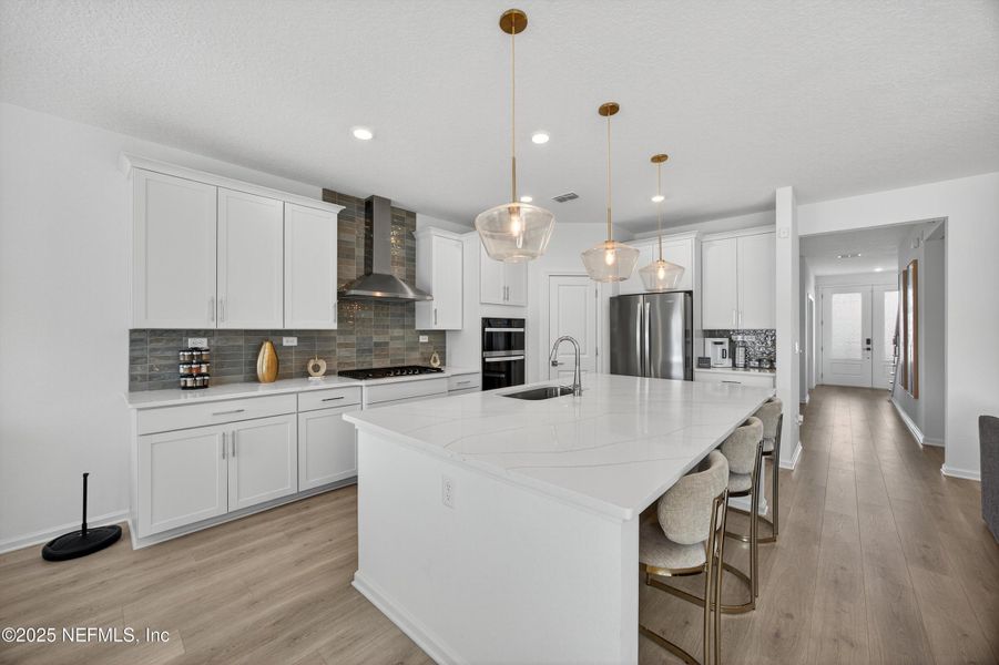 Furnished interior view inside a new home in , Middleburg (Image 14).