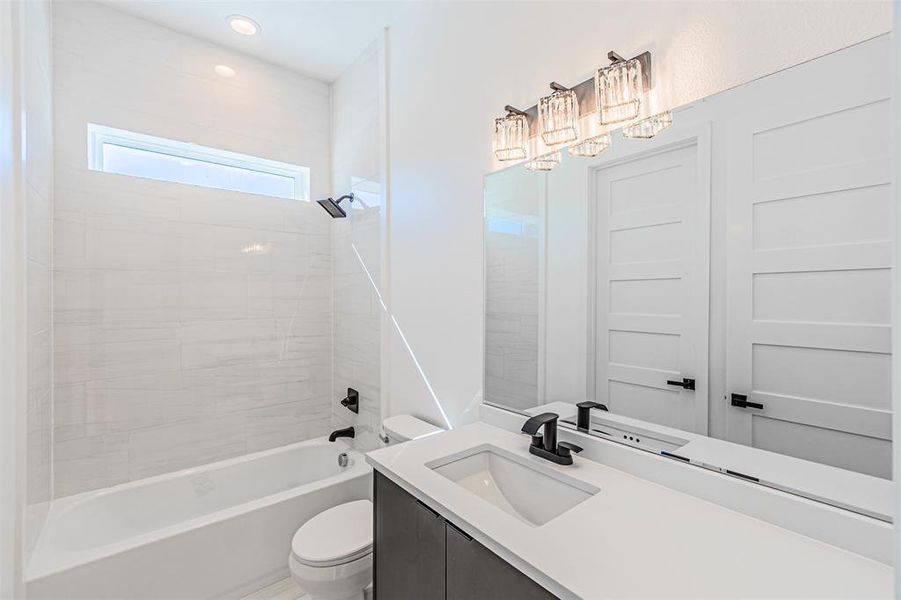 Furnished interior view inside a new home in , Dallas (Image 14).