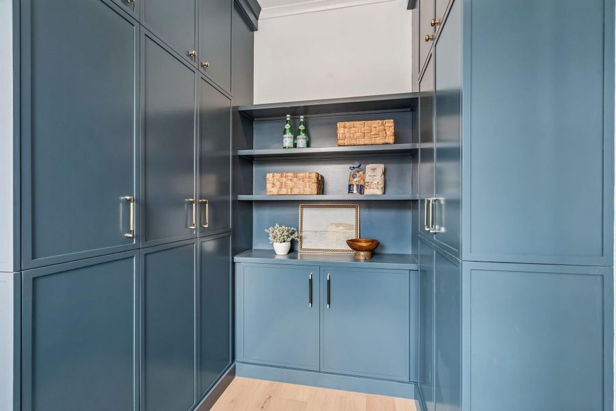 Image 100 of a home in .