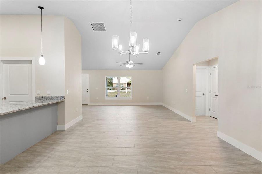 Spacious, unfurnished interior of a new home in , Deland (Image 29).