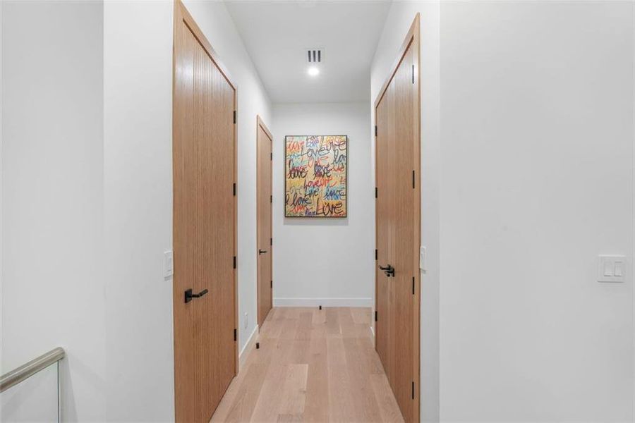 Spacious, unfurnished interior of a new home in , Roswell (Image 27). Spacious, unfurnished interior of a new home in , Roswell (Image 27).