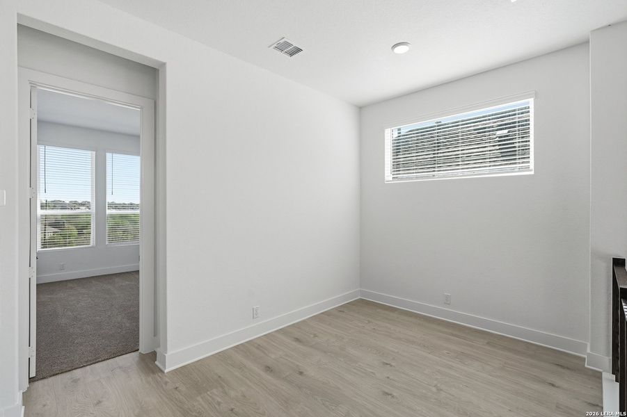 Spacious, unfurnished interior of a new home in Prominence Urban, San Antonio (Image 18). Spacious, unfurnished interior of a new home in Prominence Urban, San Antonio (Image 18).