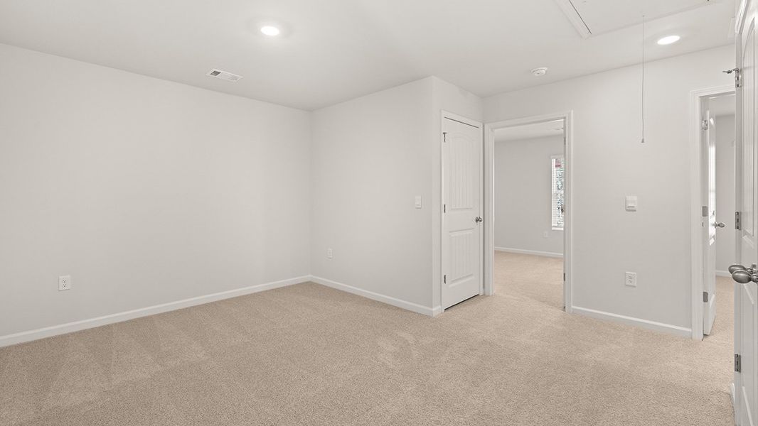 Spacious, unfurnished interior of a new home in Mountain Park, Dahlonega (Image 21). Spacious, unfurnished interior of a new home in Mountain Park, Dahlonega (Image 21).