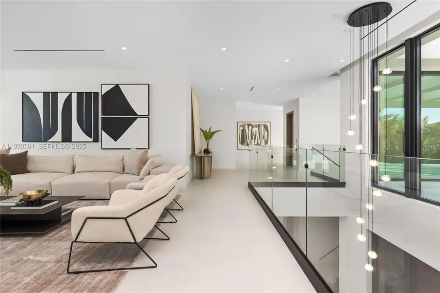 Furnished interior view inside a new home in , Fort Lauderdale (Image 11).