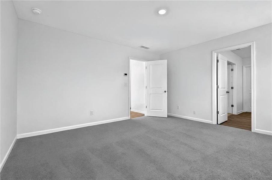Spacious, unfurnished interior of a new home in Millers Pointe, Conyers (Image 23).
