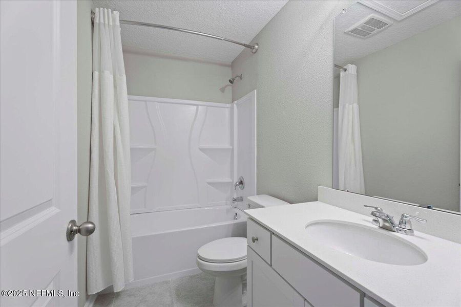 Furnished interior view inside a new home in Dunns Crossing, Jacksonville (Image 8). Furnished interior view inside a new home in Dunns Crossing, Jacksonville (Image 8).