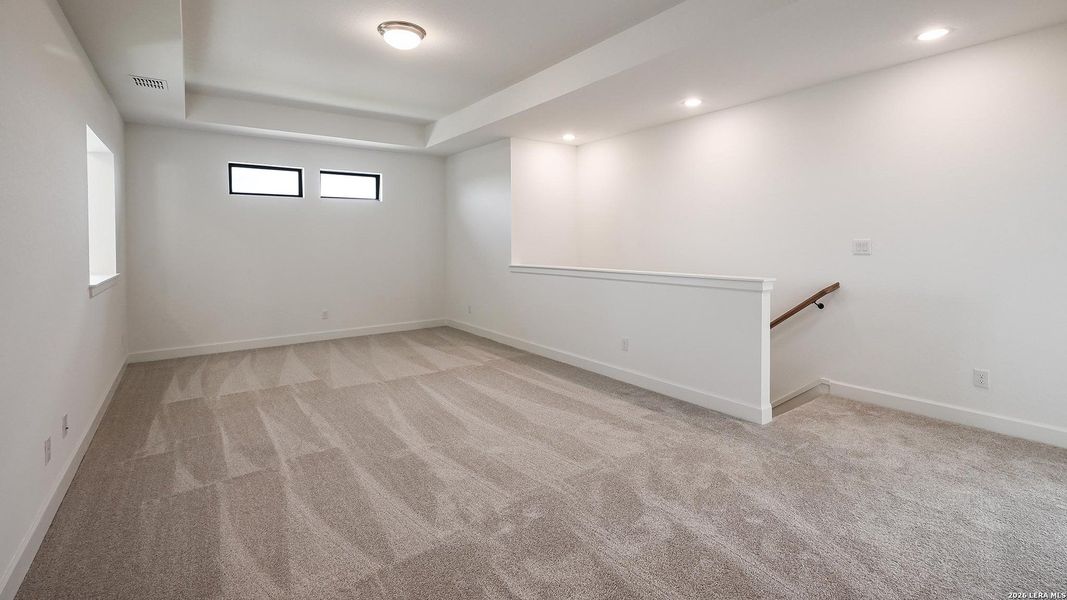 Spacious, unfurnished interior of a new home in Johnson Ranch, Bulverde (Image 26). Spacious, unfurnished interior of a new home in Johnson Ranch, Bulverde (Image 26).