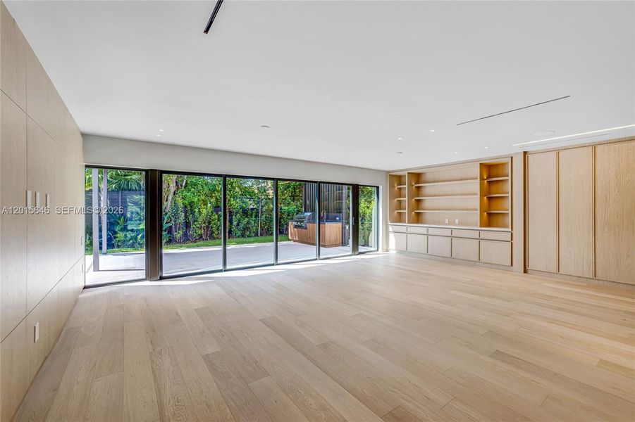 Spacious, unfurnished interior of a new home in , Miami (Image 26). Spacious, unfurnished interior of a new home in , Miami (Image 26).