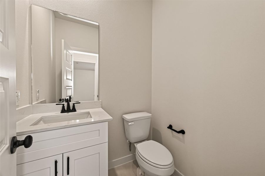 Furnished interior view inside a new home in Foxtail Palms, Manvel (Image 15). Furnished interior view inside a new home in Foxtail Palms, Manvel (Image 15).