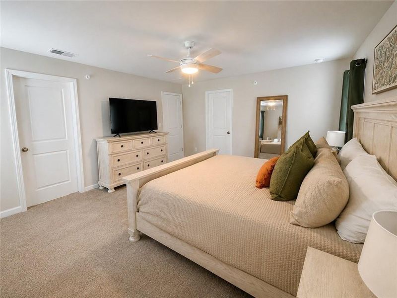 Furnished interior view inside a new home in , Smyrna (Image 3).