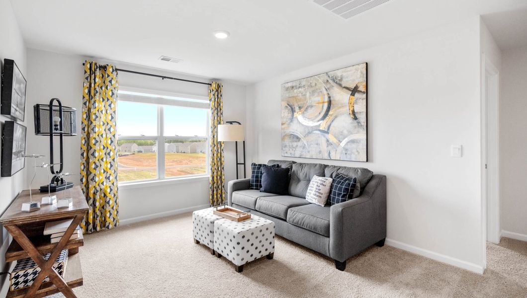 Representative furnished interior of a home built from the Hayden by D.R. Horton in Brookside Farms, Greer (Image 31).