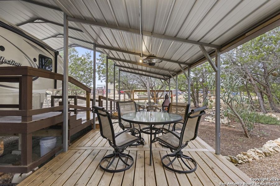 Community amenities in , Bandera (Image 18).