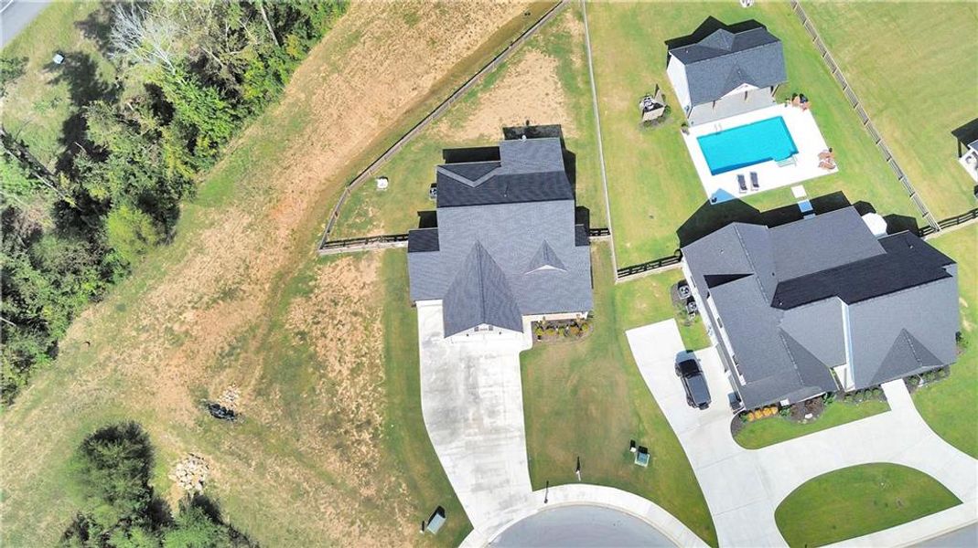 Image 28 of a home in . Image 28 of a home in .