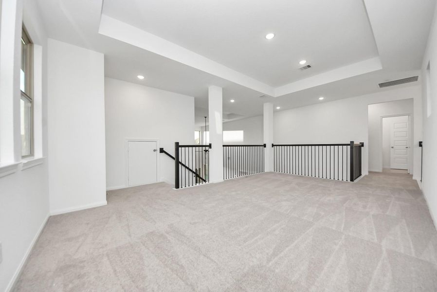 Spacious, unfurnished interior of a new home in Elyson, Katy (Image 28).