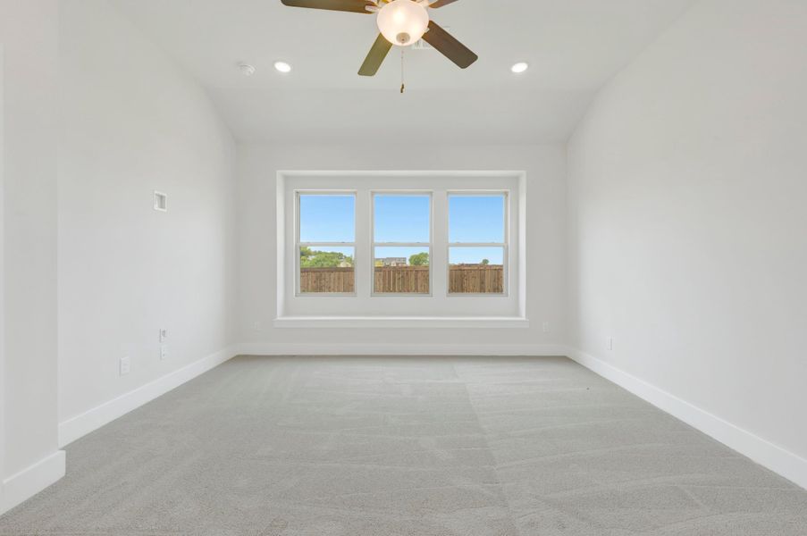 Spacious, unfurnished interior of a new home in The Meadows, Denton (Image 22).