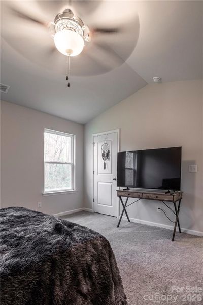 Furnished interior view inside a new home in , Kings Mountain (Image 13).