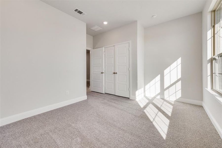 Spacious, unfurnished interior of a new home in Villages of Hurricane Creek, Anna (Image 26). Spacious, unfurnished interior of a new home in Villages of Hurricane Creek, Anna (Image 26).