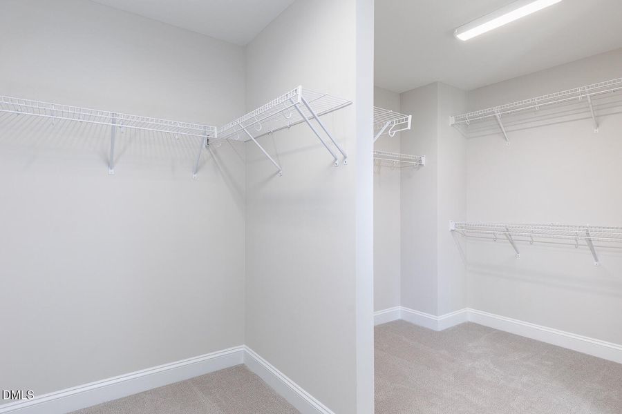 RDU_MagnoliaParkSF-Lot207_Voyageur_QMI_O RDU_MagnoliaParkSF-Lot207_Voyageur_QMI_O