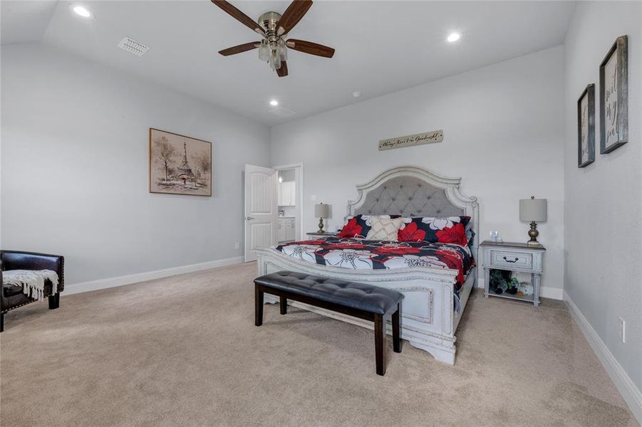 Furnished interior view inside a new home in , Maypearl (Image 14).