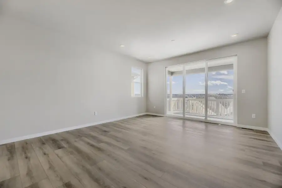 New Home in Parker, CO.  - Slide 8