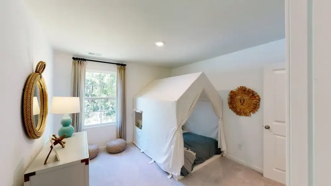 Columbia Bedroom 3