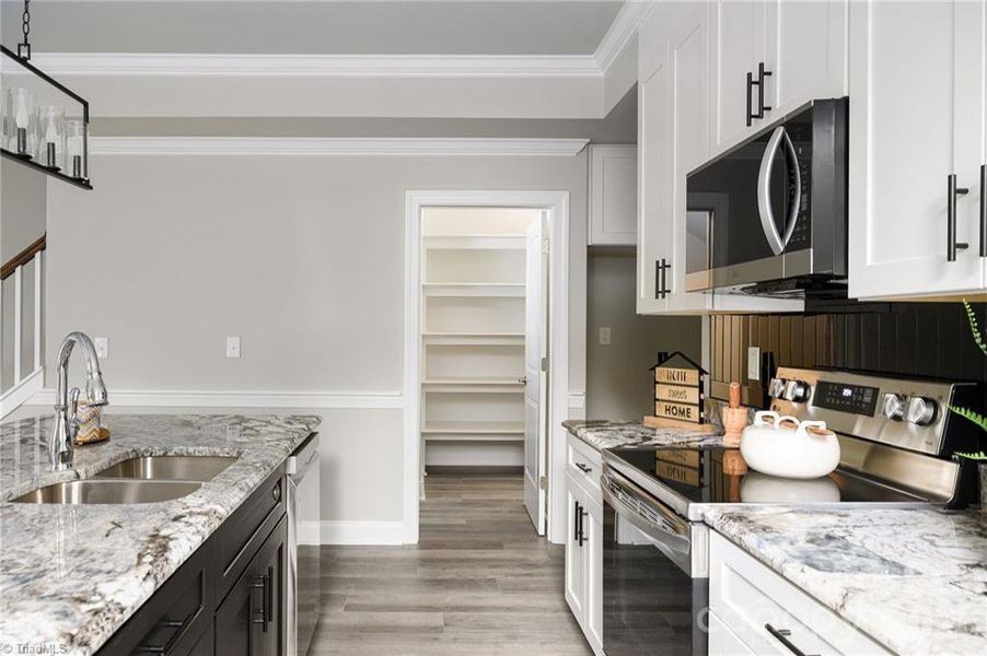 Kitchen Kitchen