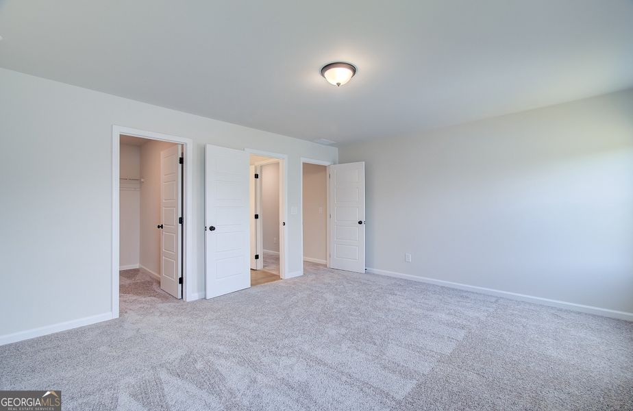 Spacious, unfurnished interior of a new home in Rosewood Lake Preserve, Hoschton (Image 27). Spacious, unfurnished interior of a new home in Rosewood Lake Preserve, Hoschton (Image 27).