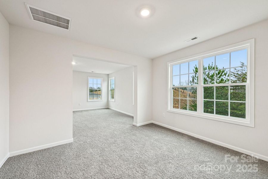 Spacious, unfurnished interior of a new home in Sylvan Creek, Denver (Image 29). Spacious, unfurnished interior of a new home in Sylvan Creek, Denver (Image 29).