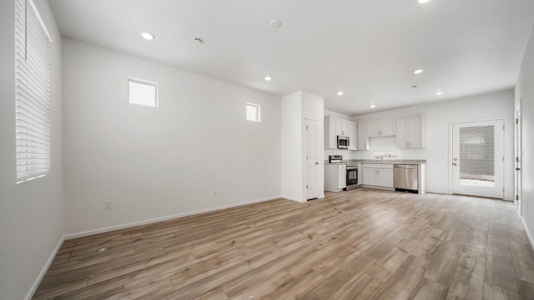 Spacious, unfurnished interior of a new home in Thompson River Ranch, Johnstown (Image 12). Spacious, unfurnished interior of a new home in Thompson River Ranch, Johnstown (Image 12).