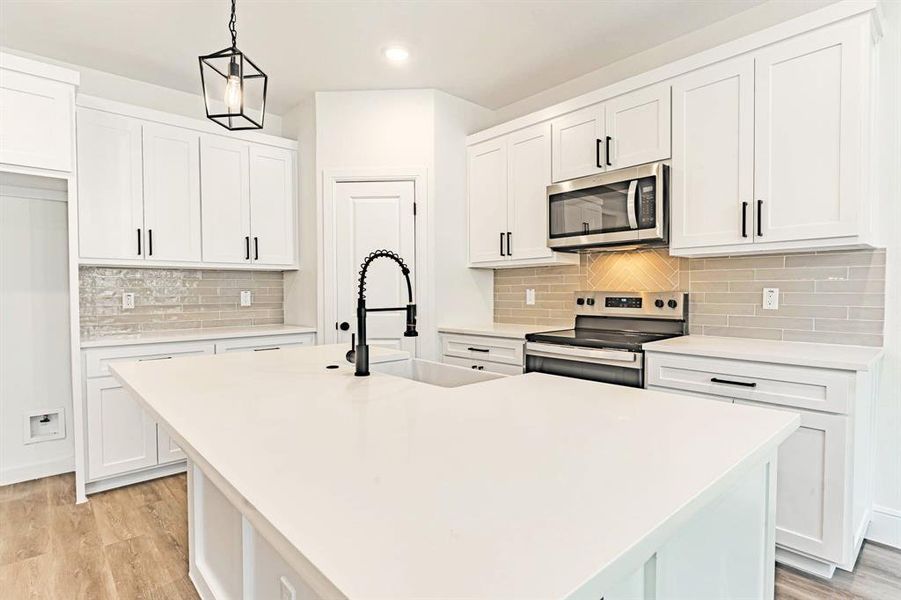 Image 19 of a home in . Image 19 of a home in .