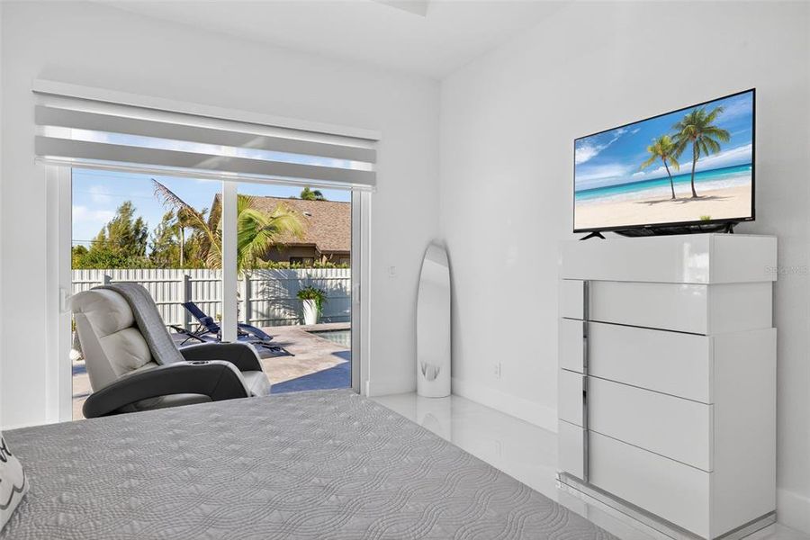 Furnished interior view inside a new home in , Cape Coral (Image 6).