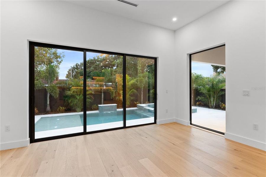 Image 69 of a home in .